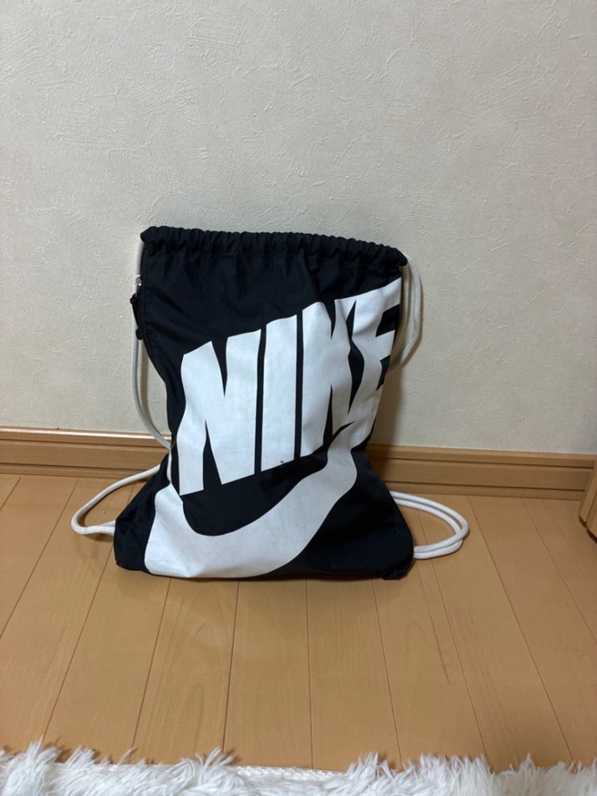 NIKE ナップザック 黒×白