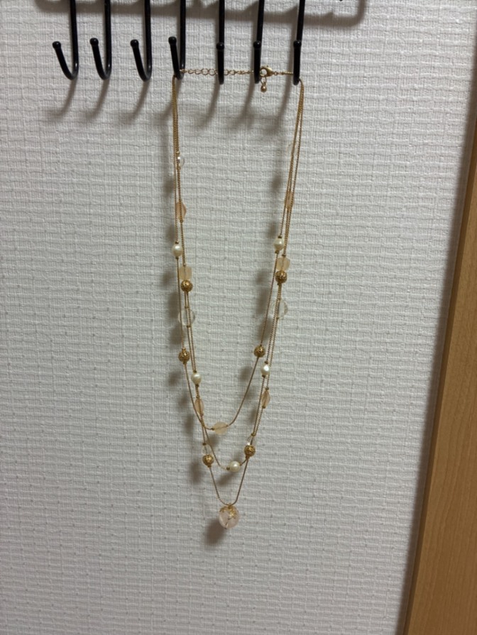 ゴールドカラー 2連ネックレス ビーズ装飾
