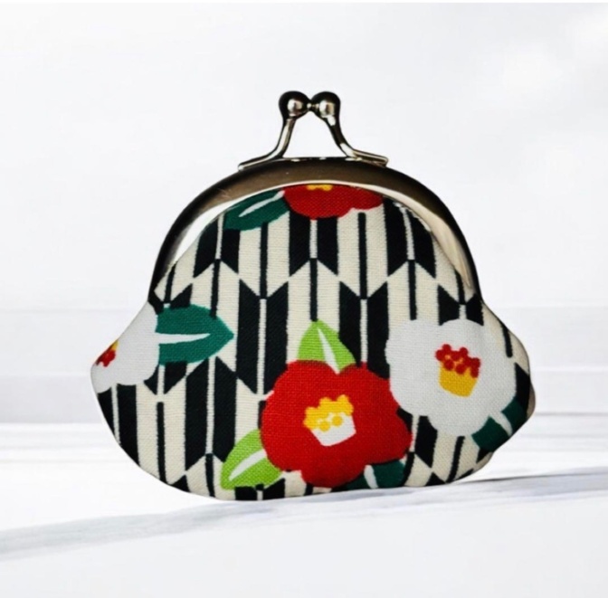 椿柄 ミニがま口財布👛