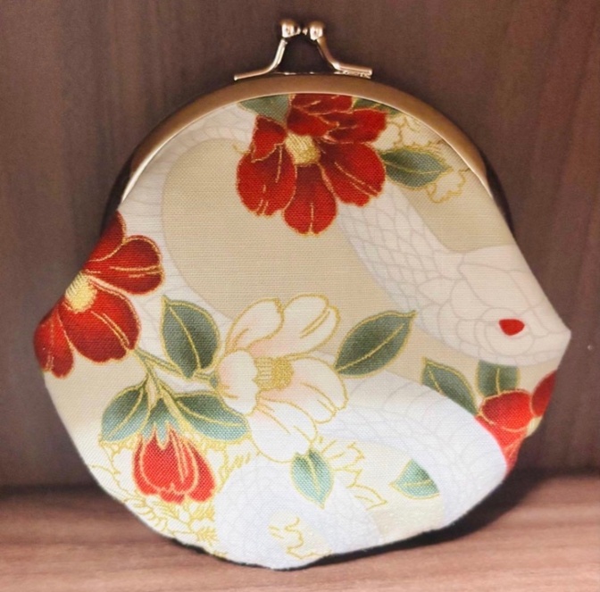 白蛇花柄がま口財布👛