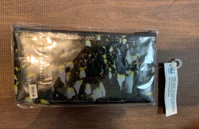 WWF ペンギン柄 ポーチ