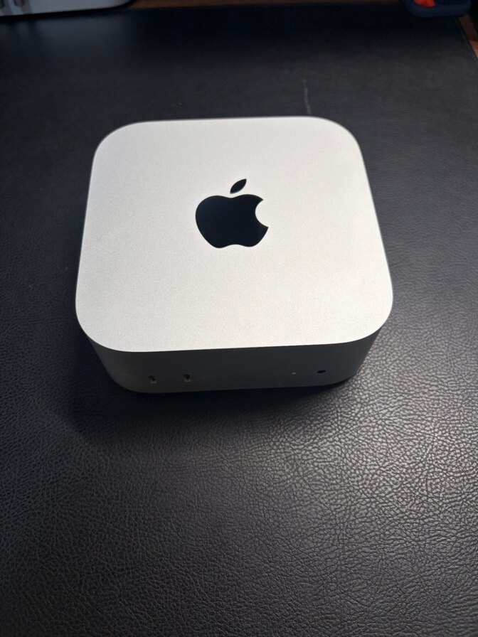 Apple Mac mini M4 16GB／256GB 電源ケーブル付・箱なし
