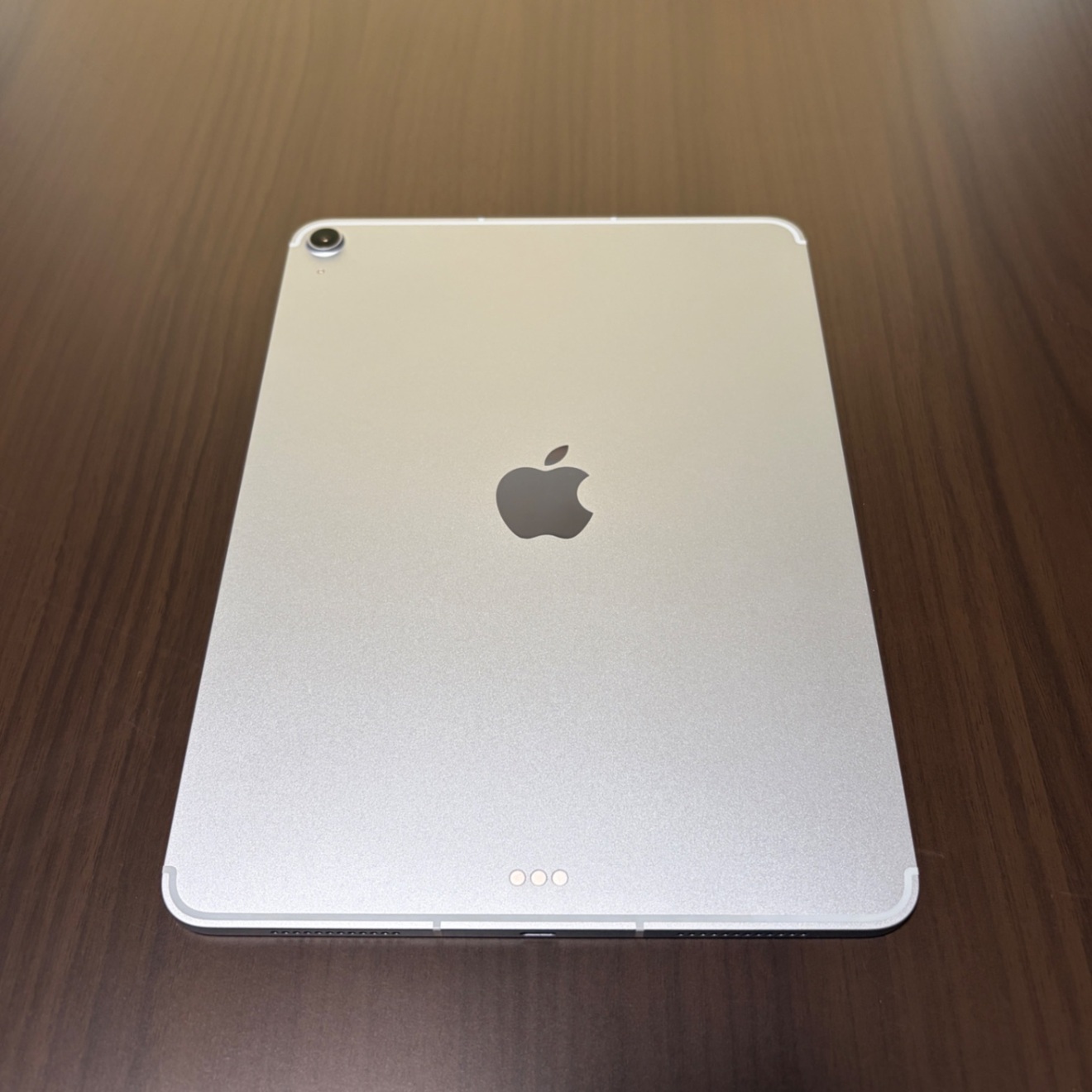 ほぼ未使用】iPad Air M4 11インチ 128GB セルラー ブルー｜リベシティ
