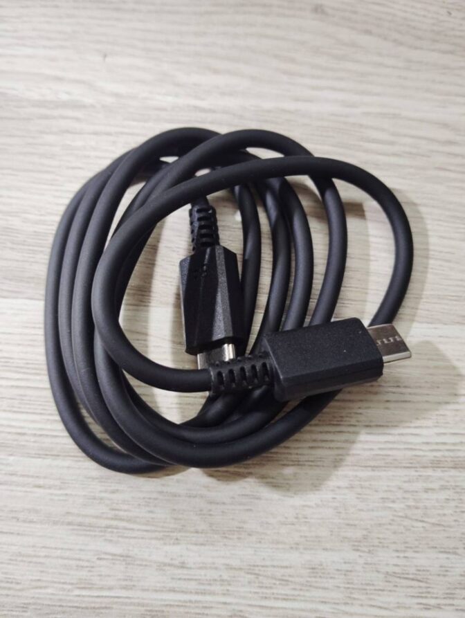 【新品・未使用】USB Type-Cケーブル　黒　１ｍ