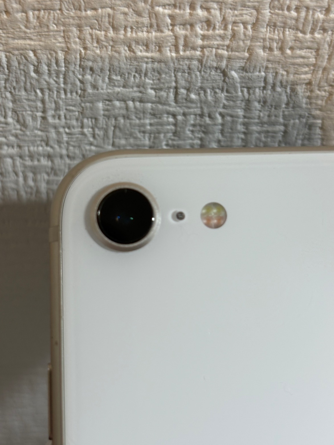 iPhone SE 第3世代 128GB スターライト バッテリー86％｜リベシティ