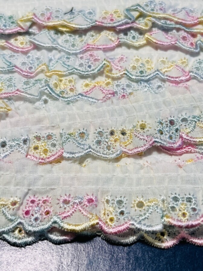 カラフル刺繍 フリルレース 約5m ハンドメイド 手芸材料