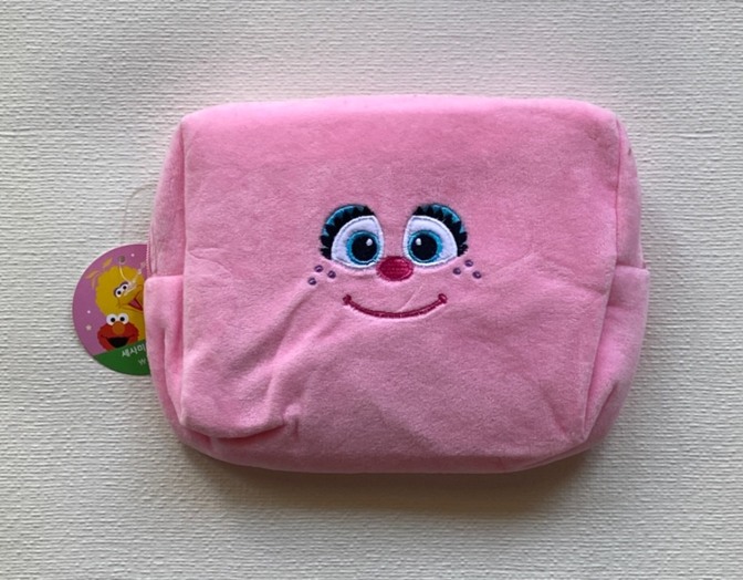 【新品未使用】セサミストリート ゾーイ ぬいぐるみポーチ ピンク