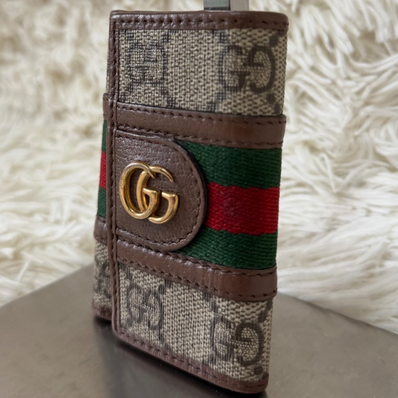 美品 グッチ オフィディア GG スプリーム シェリーライン 6連 キー