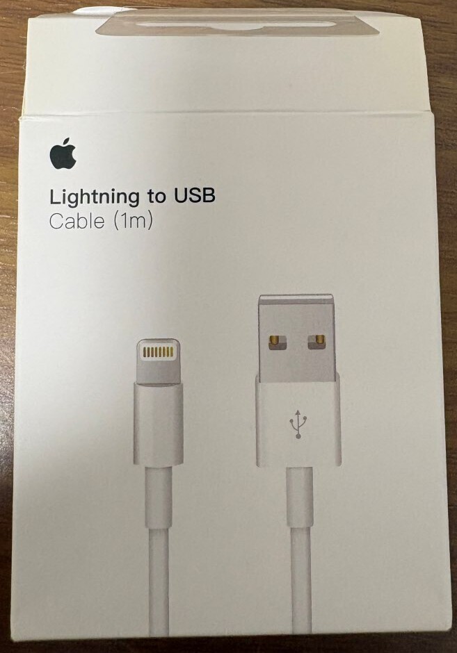 Lightning to USB Cable（1m）及びlightning-usb3カメラアダプタ