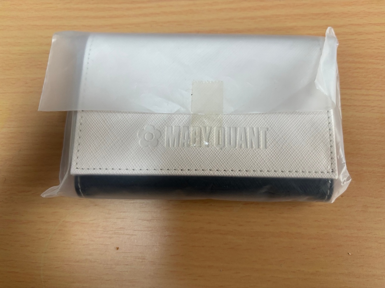MARY QUANT MQ バイカラー カードケース ノベルティ 非売品 未使用