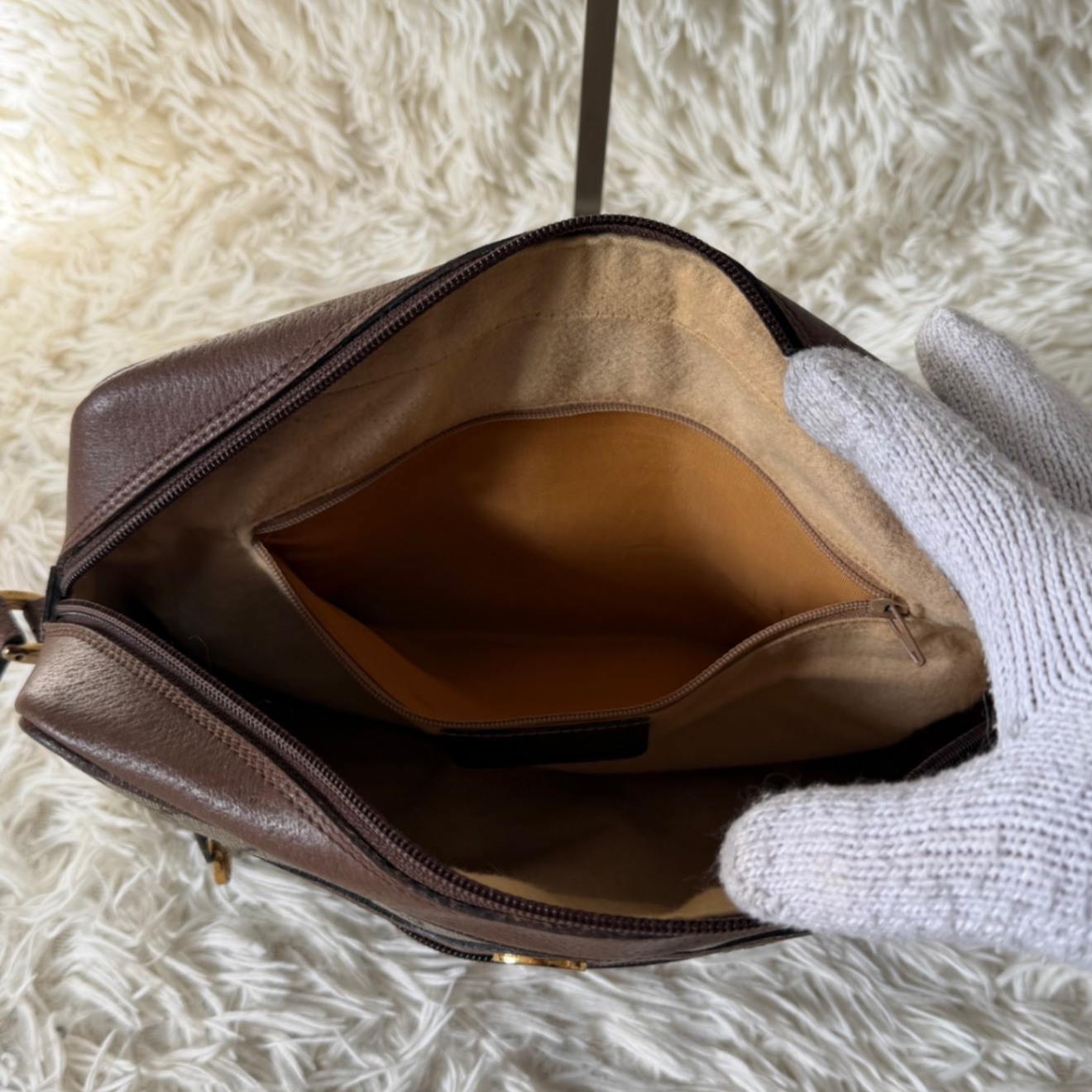 希少 レア オールドグッチ GG 金具 レザー ショルダーバッグ シェリー
