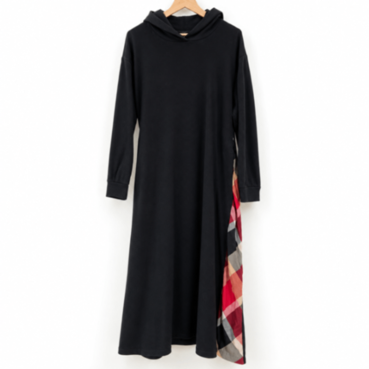 BURBERRY BLUE LABEL フード付きロングワンピース サイドチェック柄 BURBERRY BLUE LABEL フード付きロングワンピース サイドチェック柄