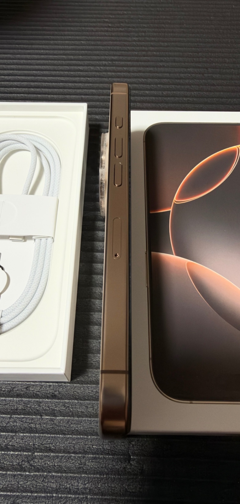 iPhone16pro デザートチタニウム 128GB【梅田オフィス受渡可】｜リベ