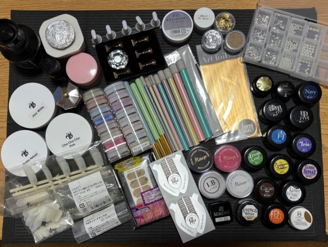 【中古】総額5万円越え！ネイル用品60点以上まとめ売り