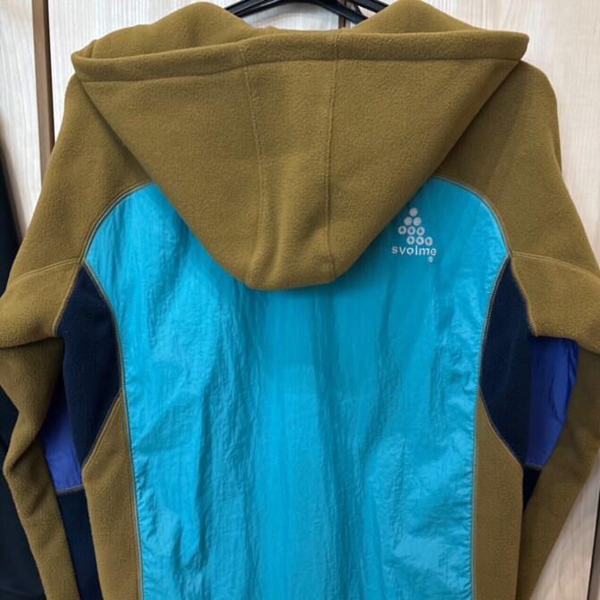 SVOLME スボルメ フリースパーカー S 切替カラー 個性派