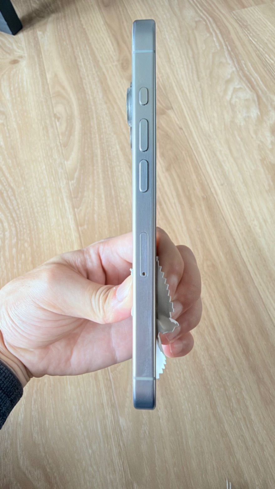 iPhone15Pro 128GB SIMフリー ケース・ガラスフィルム付 ｜リベシティ