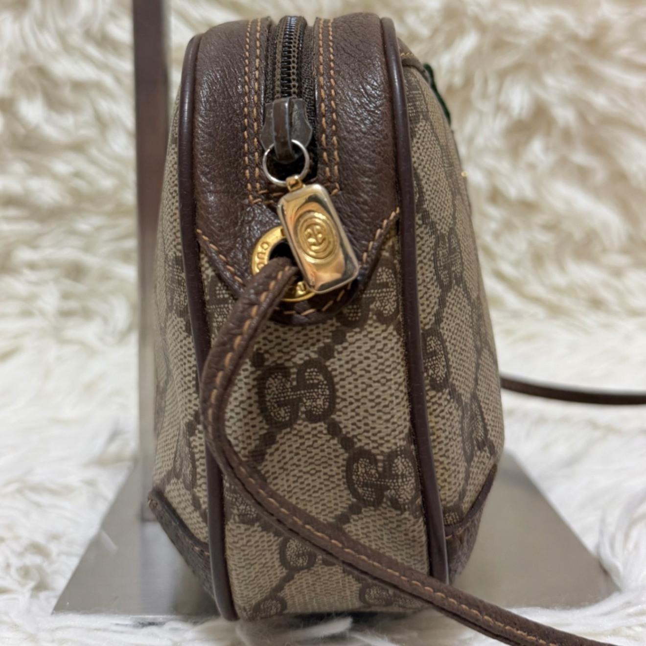 美品 レア オールドグッチ GG 金具 レザー ショルダーバッグ シェリー