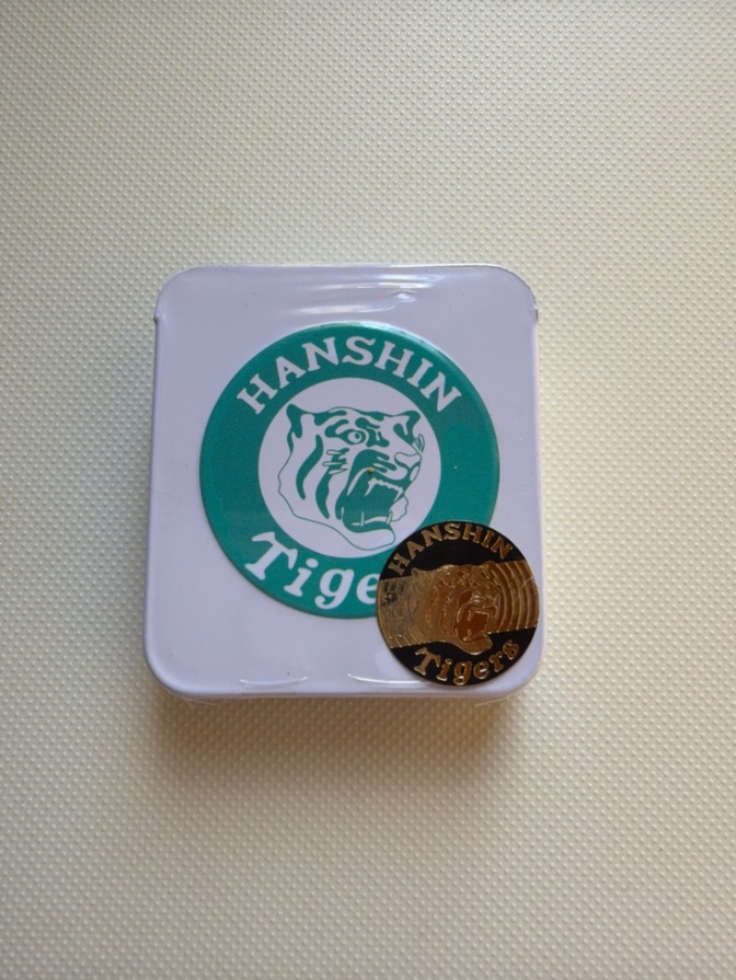 阪神タイガース
清涼菓子　ペーパーミント
