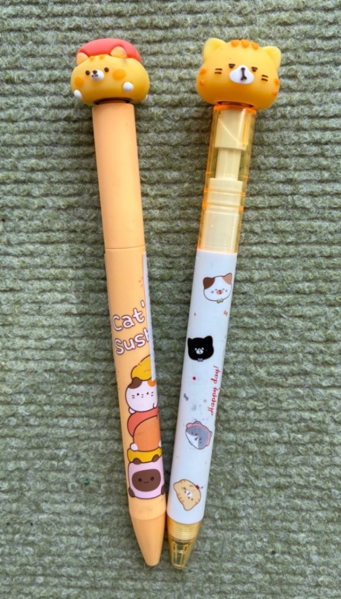 ⭐︎かわいい🩷ネコのくるくるスピンゲルペン　2本⭐︎