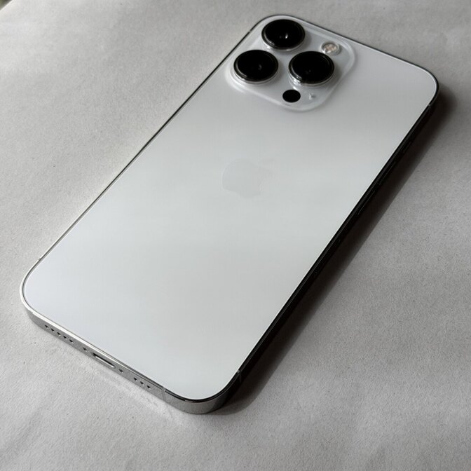 iPhone 13 Pro 128GB シルバー SIMフリー バッテリー76% 箱付き