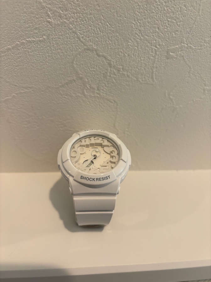 CASIO Baby-G
ホワイト