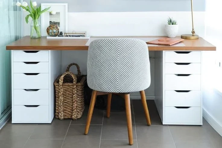 Latest designs of study desks for girls
