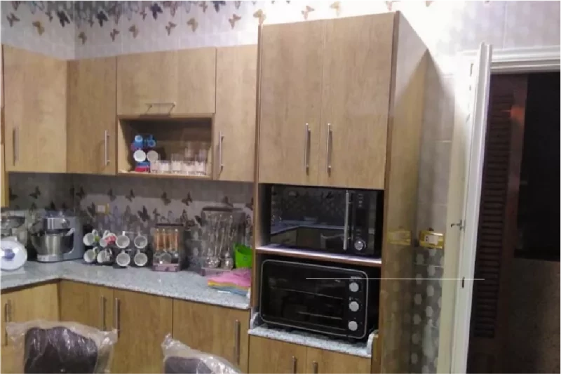 مطبخ مودرن اكريليك خشبي فاتح