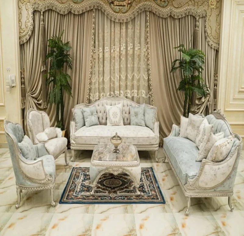 New Classic Salon Set 5 Pieces With a Banquet