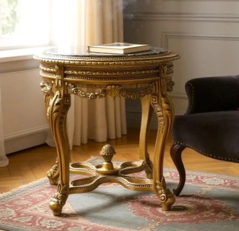 Luxurious Classic Antique Table