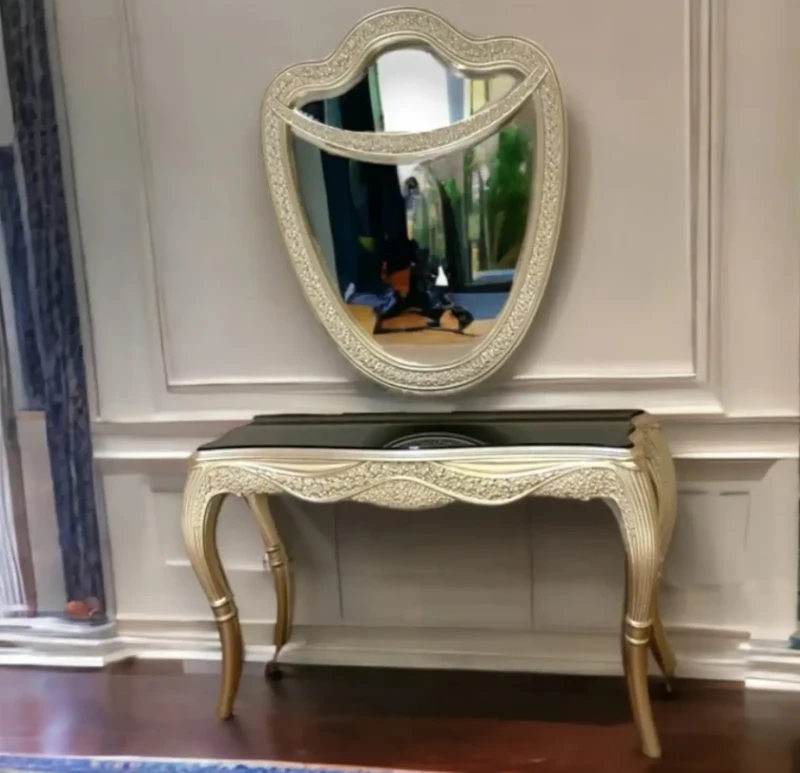 Console Champaign With Mirror
