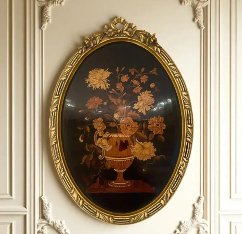 Classic Golden Oval Frame