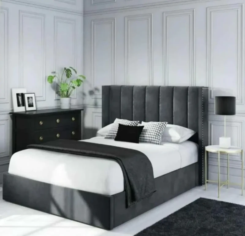 Modern Bed With Ribbed Upholstery | Gray