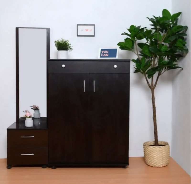A Chest of Drawers and 3 Drawers