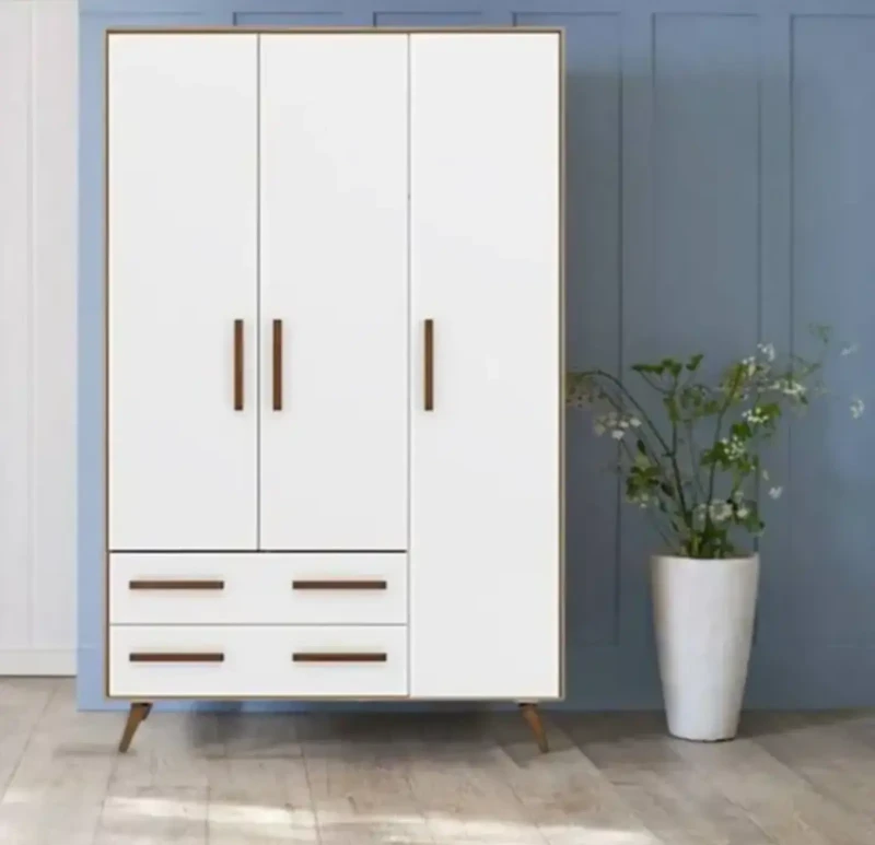 4-door wardrobe with drawer unit