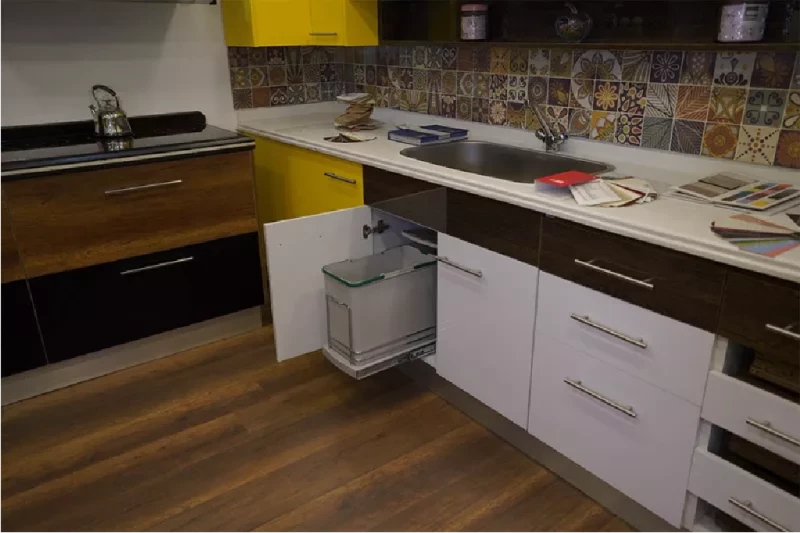 Modern Yellow And White Polylac Kitchen