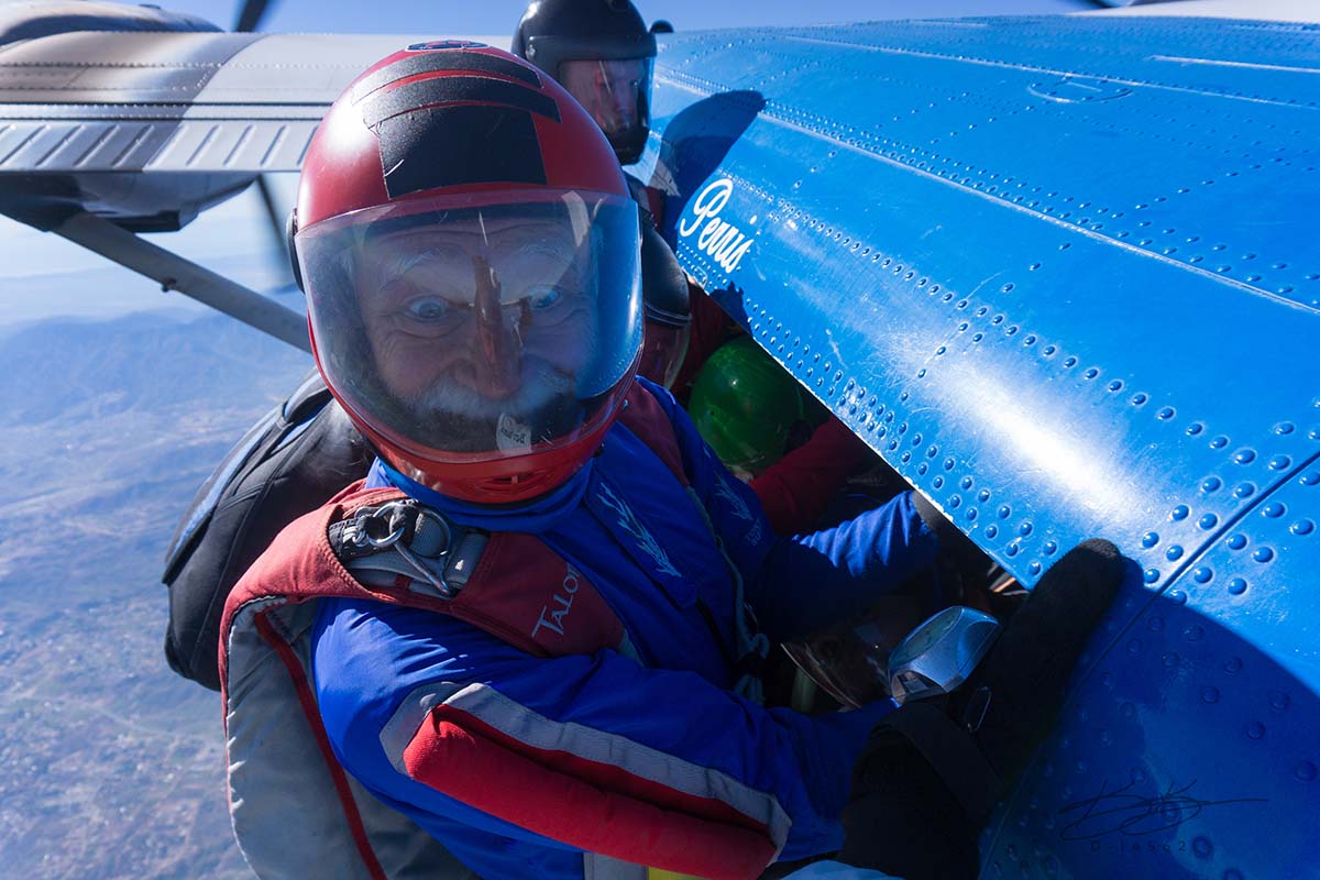 Laser Sharp Focus for Distractable Skydivers