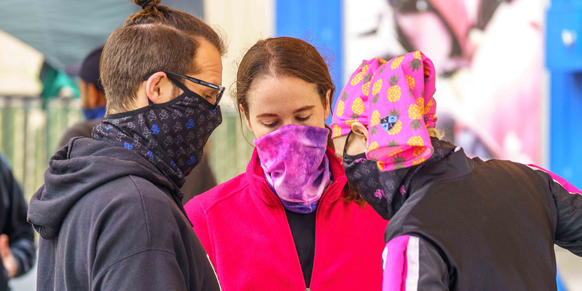 How experienced jumpers can help new skydivers
