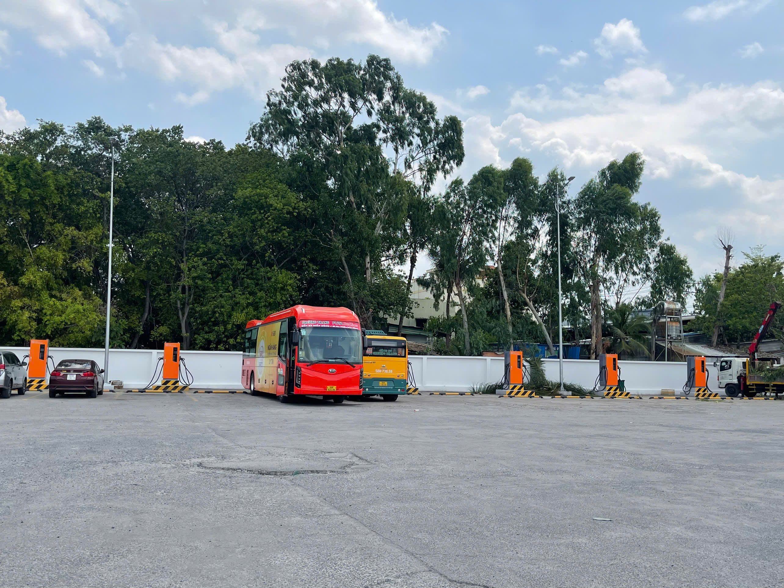 Quang Thuận-1