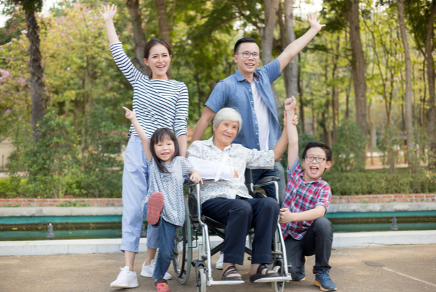 別讓告別式少一張開心出遊照⋯⋯如何為失智家庭設計一趟全家旅行？