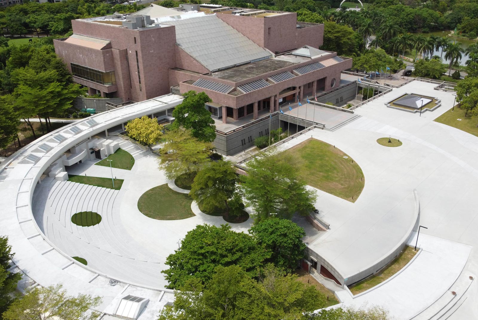 蛻變的高美館 開啟城市的文化新生