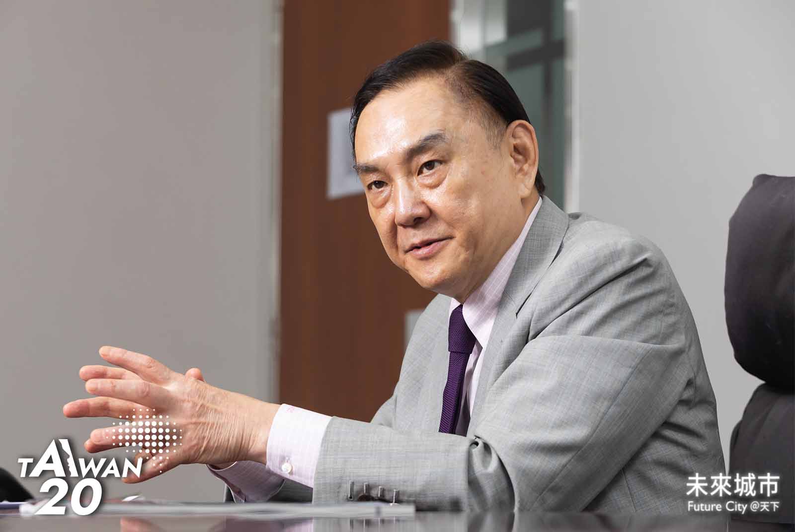 台灣科技如何再升級?盧超群:海外科學園區助攻,打通AI晶片任督二脈