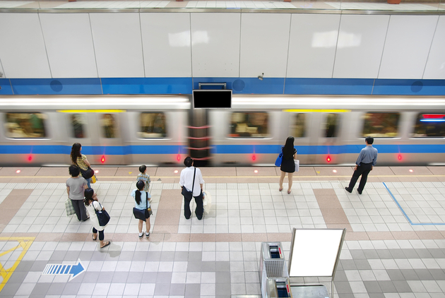 每次到新的捷運站，總讓你迷失人生方向嗎？圖片來源：shutterstock