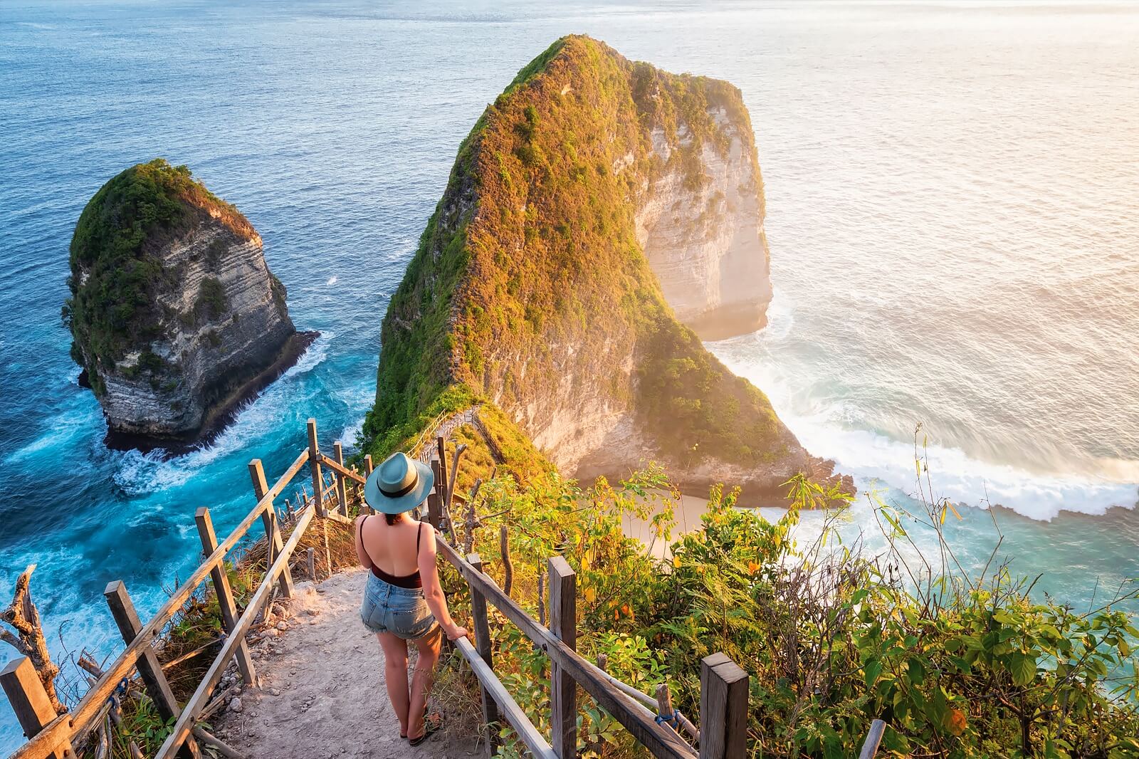 Bali Kelingking Beach}