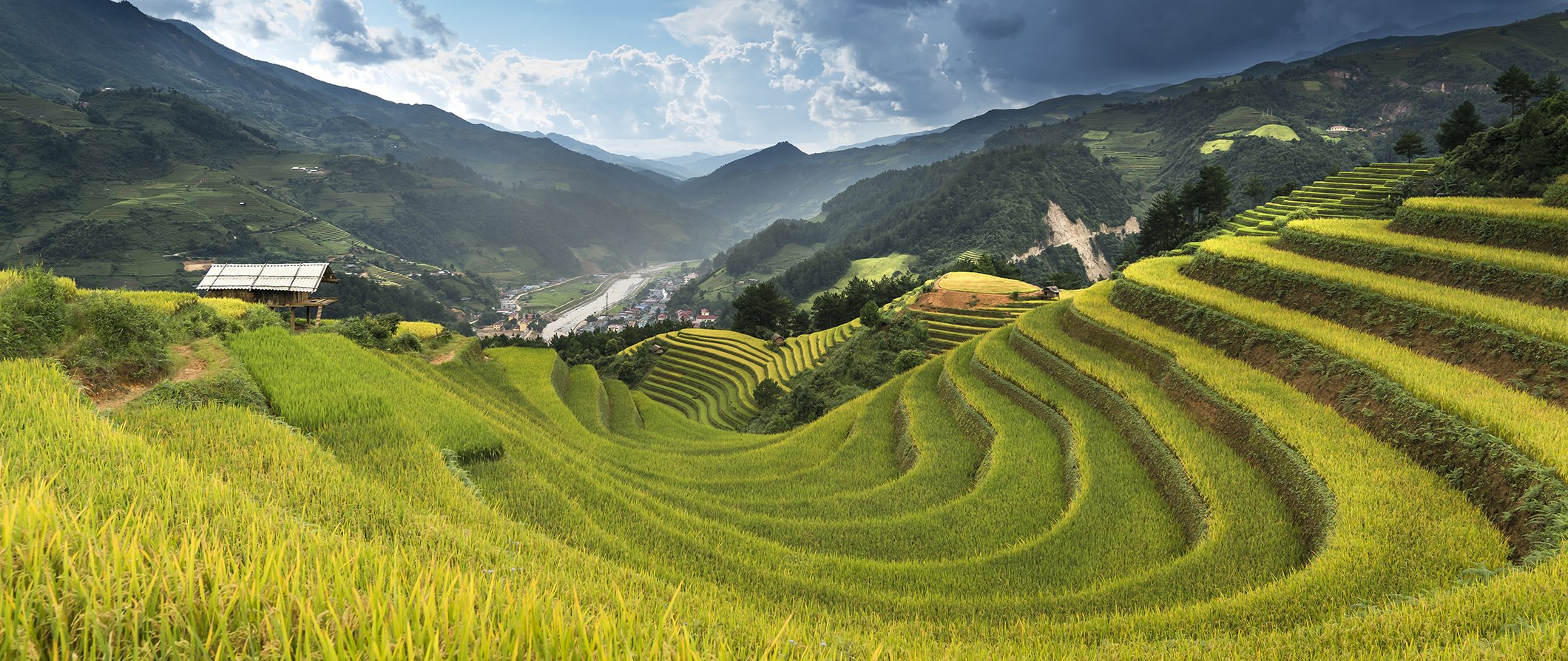 21 Places You MUST Visit In Vietnam