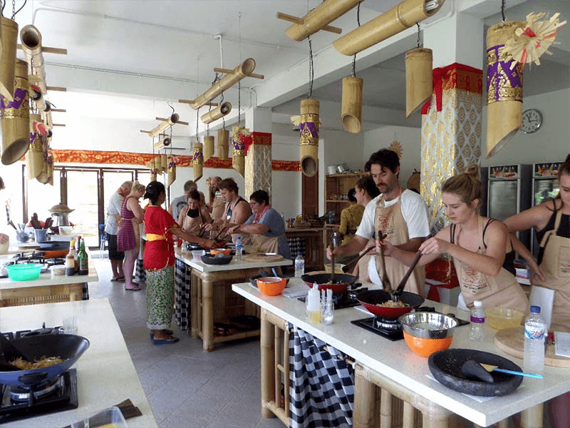 Mexx Cooking School, Kuta