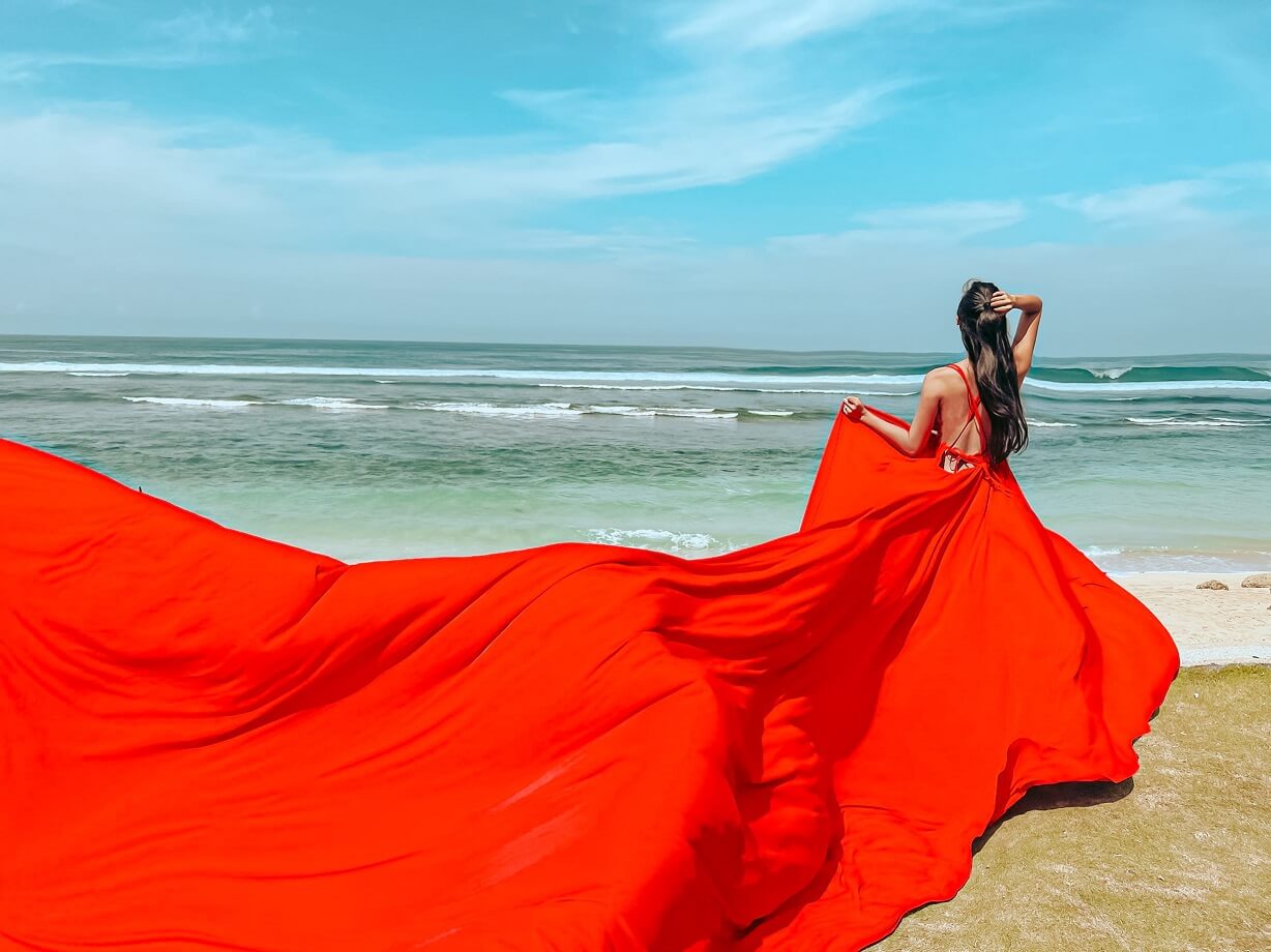 Bali Flying Dress Uluwatu Photoshoot | Flying Dress Photoshoot in Bali