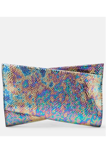 Clutch Loubitwist aus Metallic-Leder