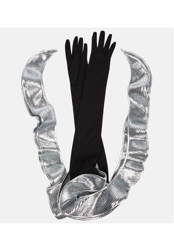 Verzierte Handschuhe aus Satin