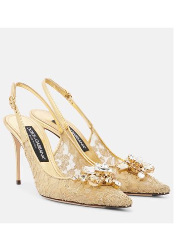 Verzierte Slingback-Pumps aus Spitze