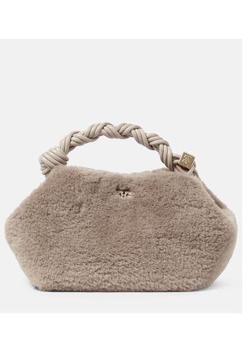 Schultertasche Bou Small aus Faux Shearling